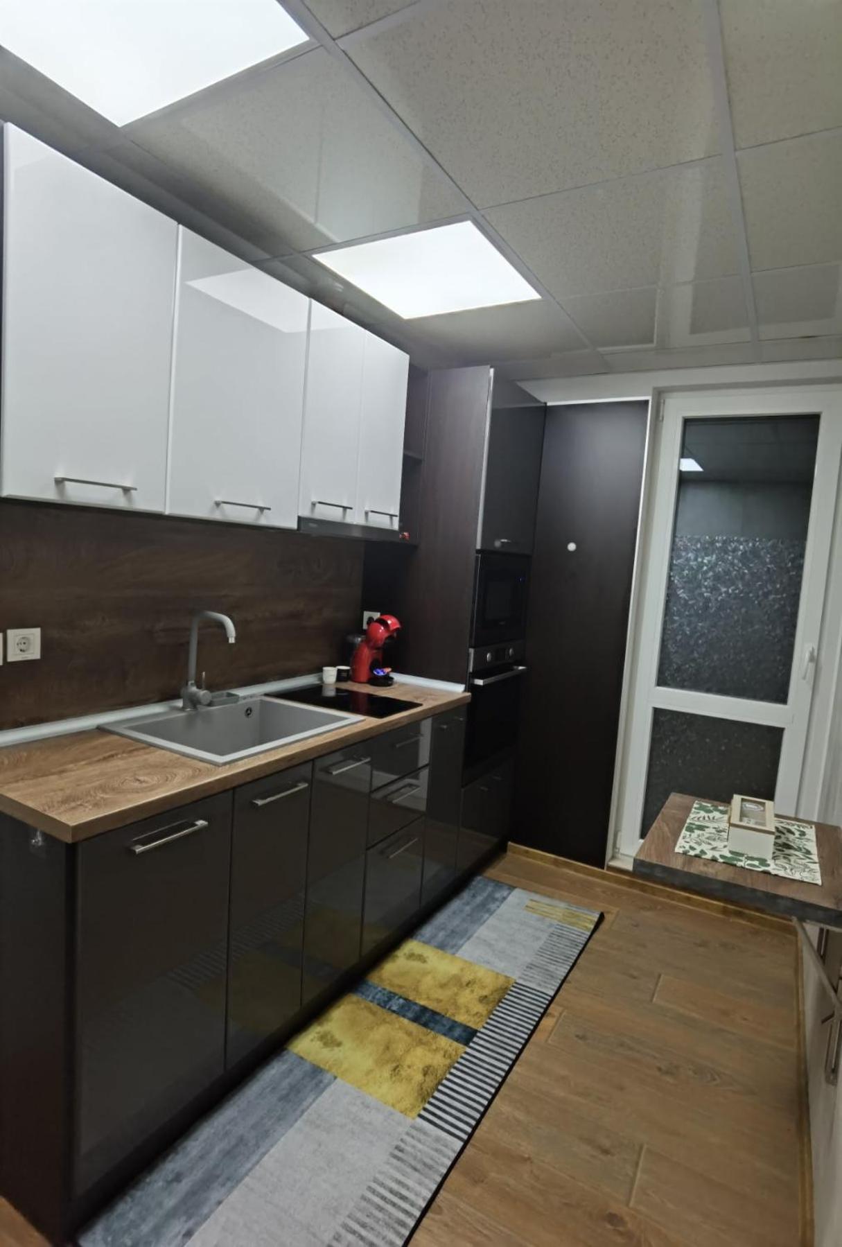 Diana Apartment Ruse Esterno foto